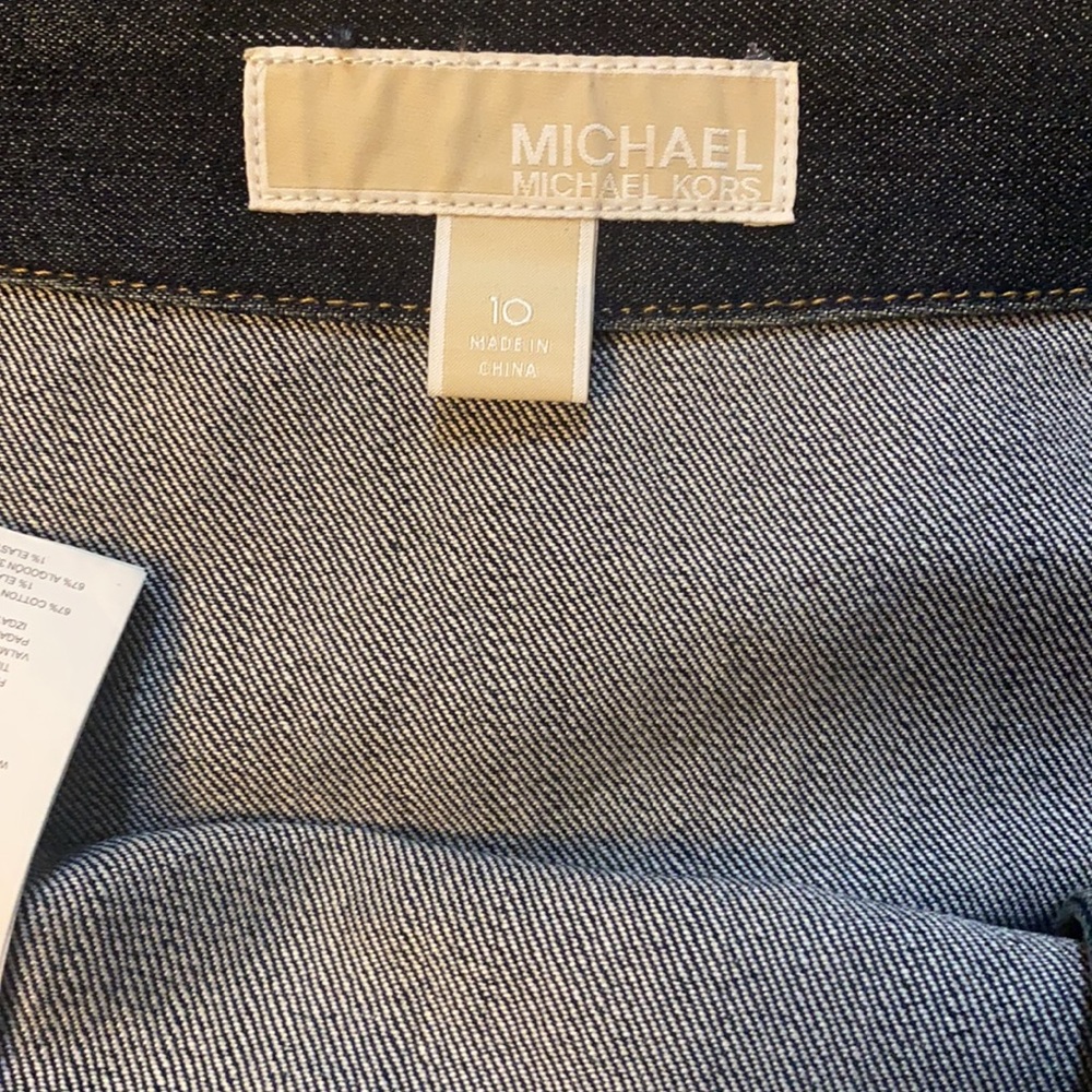 Michael Kors Denim Skirt With Gold Buttons - Picture 6 of 8